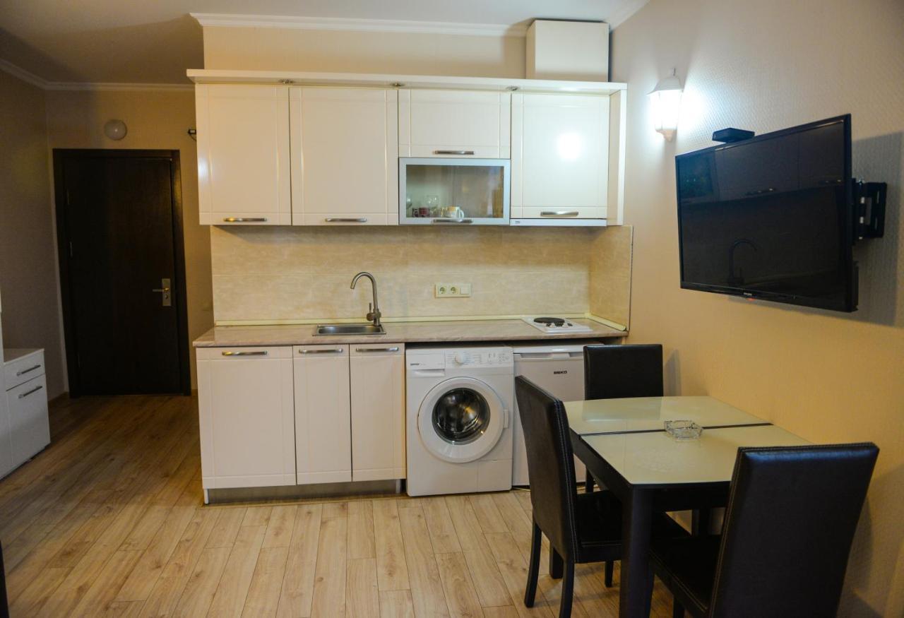 Black Sea Towers Batumi Exterior foto